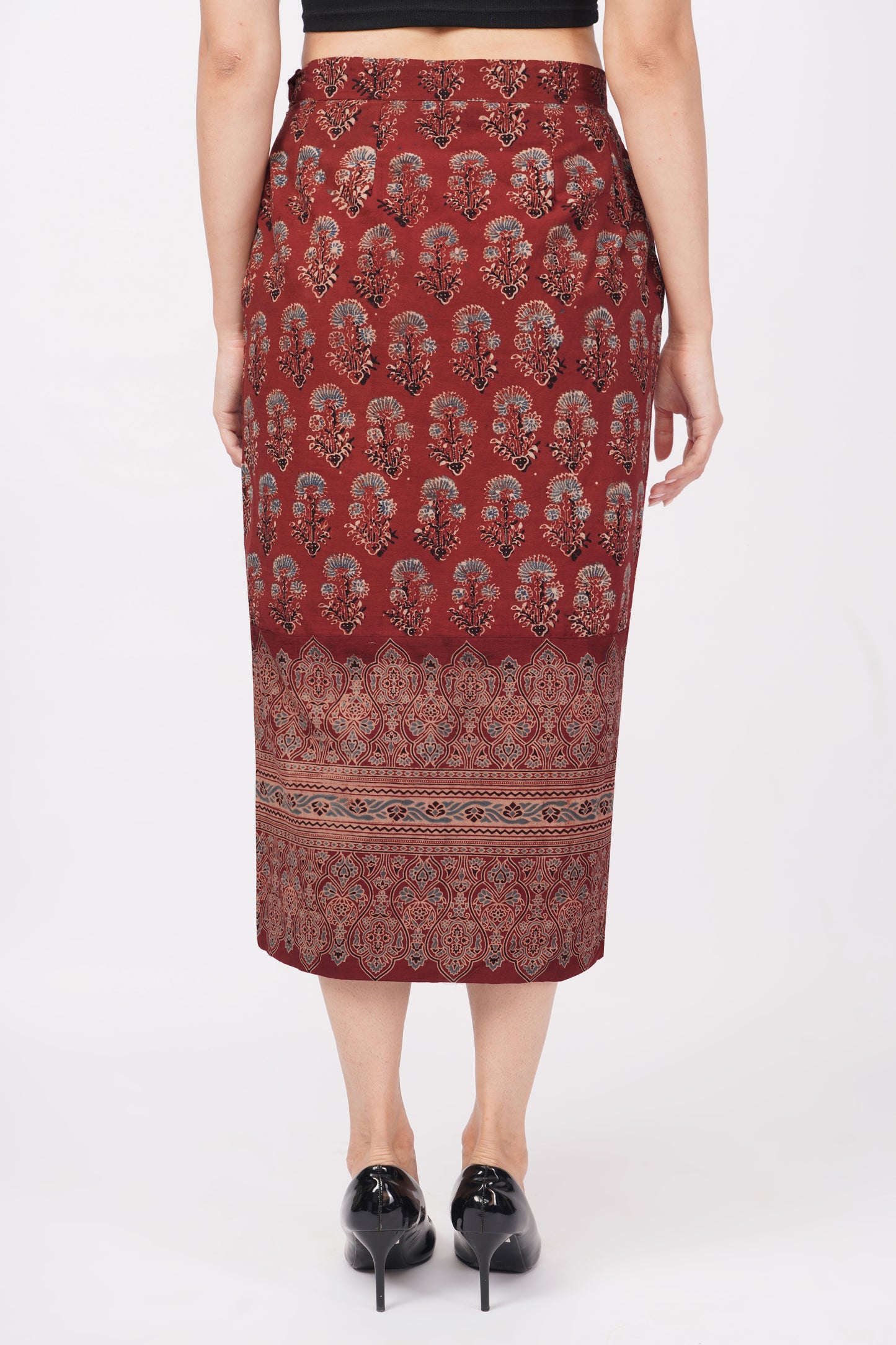 Maroon handcrafted cotton skirt for women