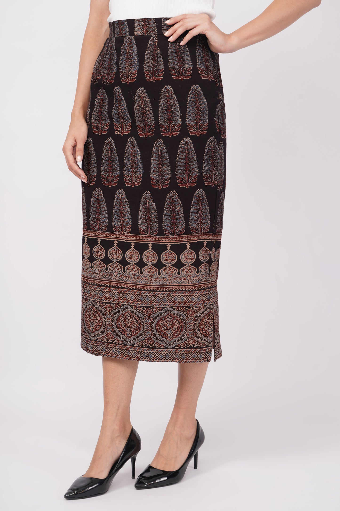 Black cotton Ajrak print skirt for women